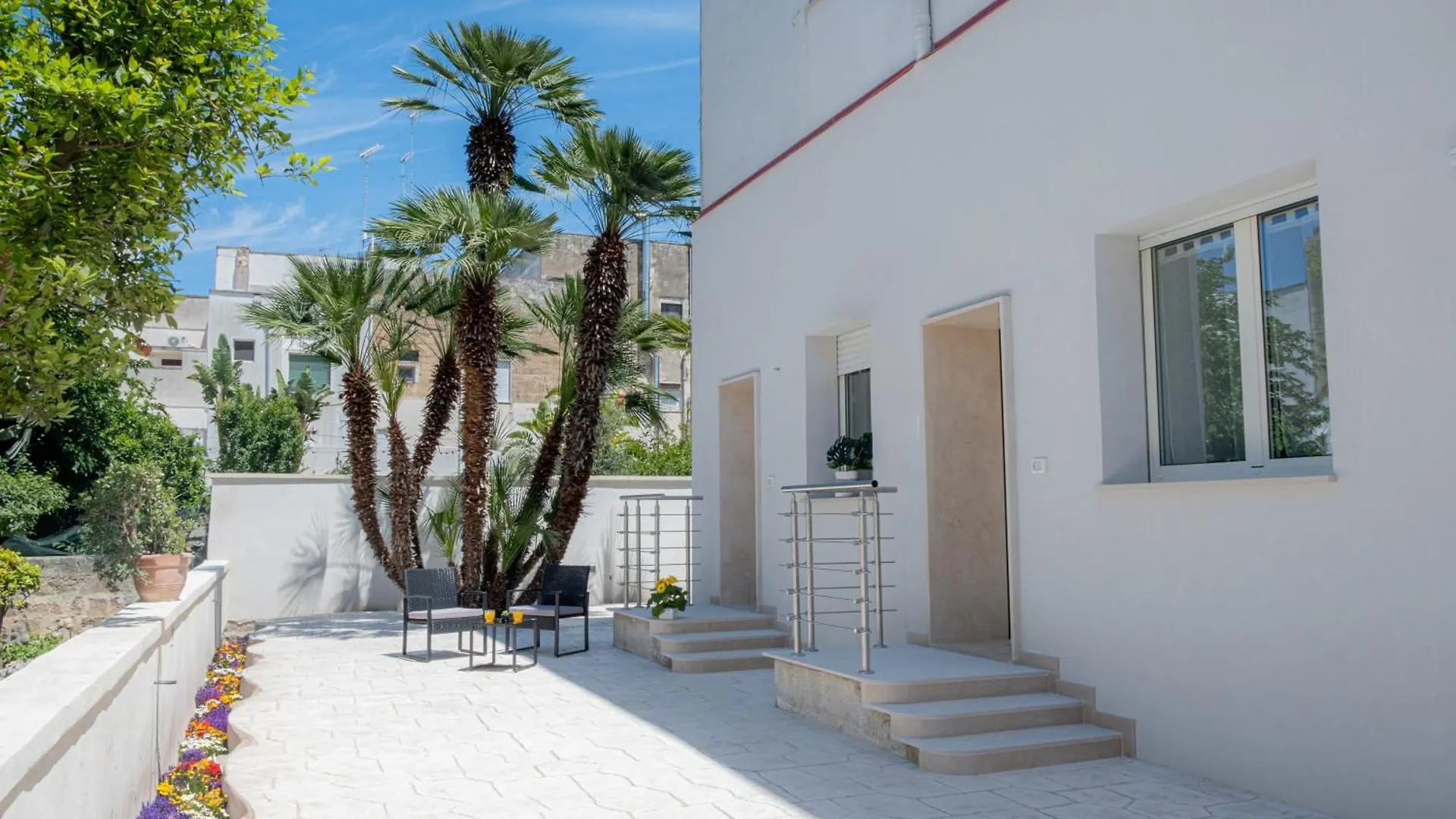 Апартаменты Magnifico Studio Con Giardino Nel Centro Di Лечче Италия